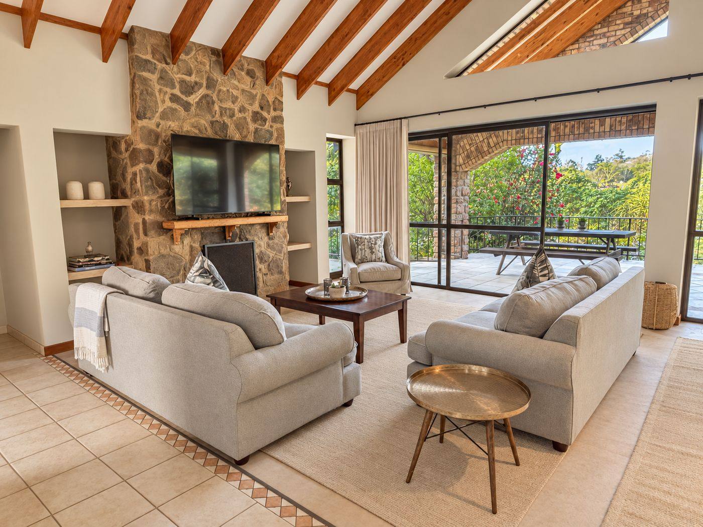 Lounge opening onto the patio